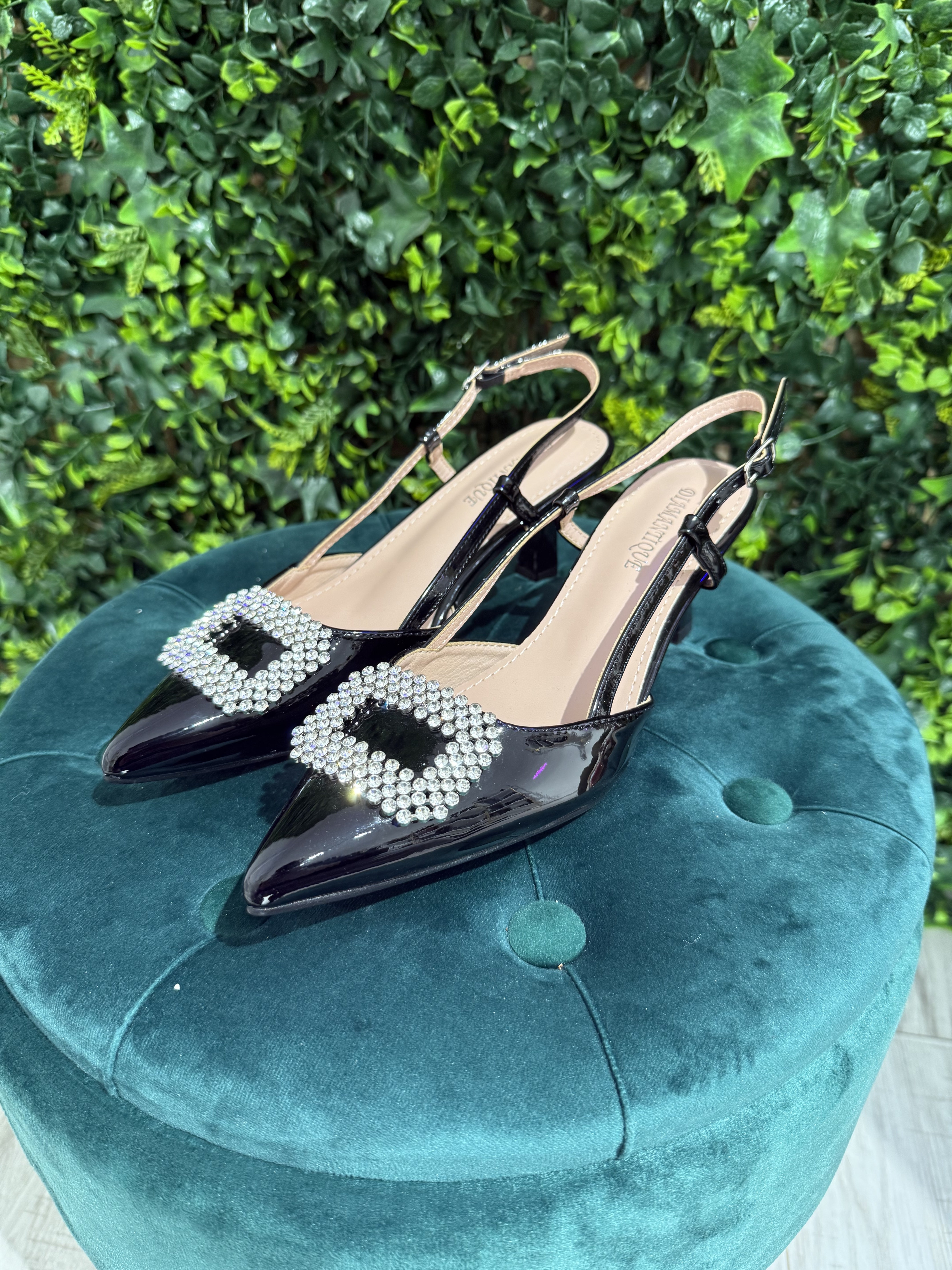 Slingback Nero con Fibbia grande