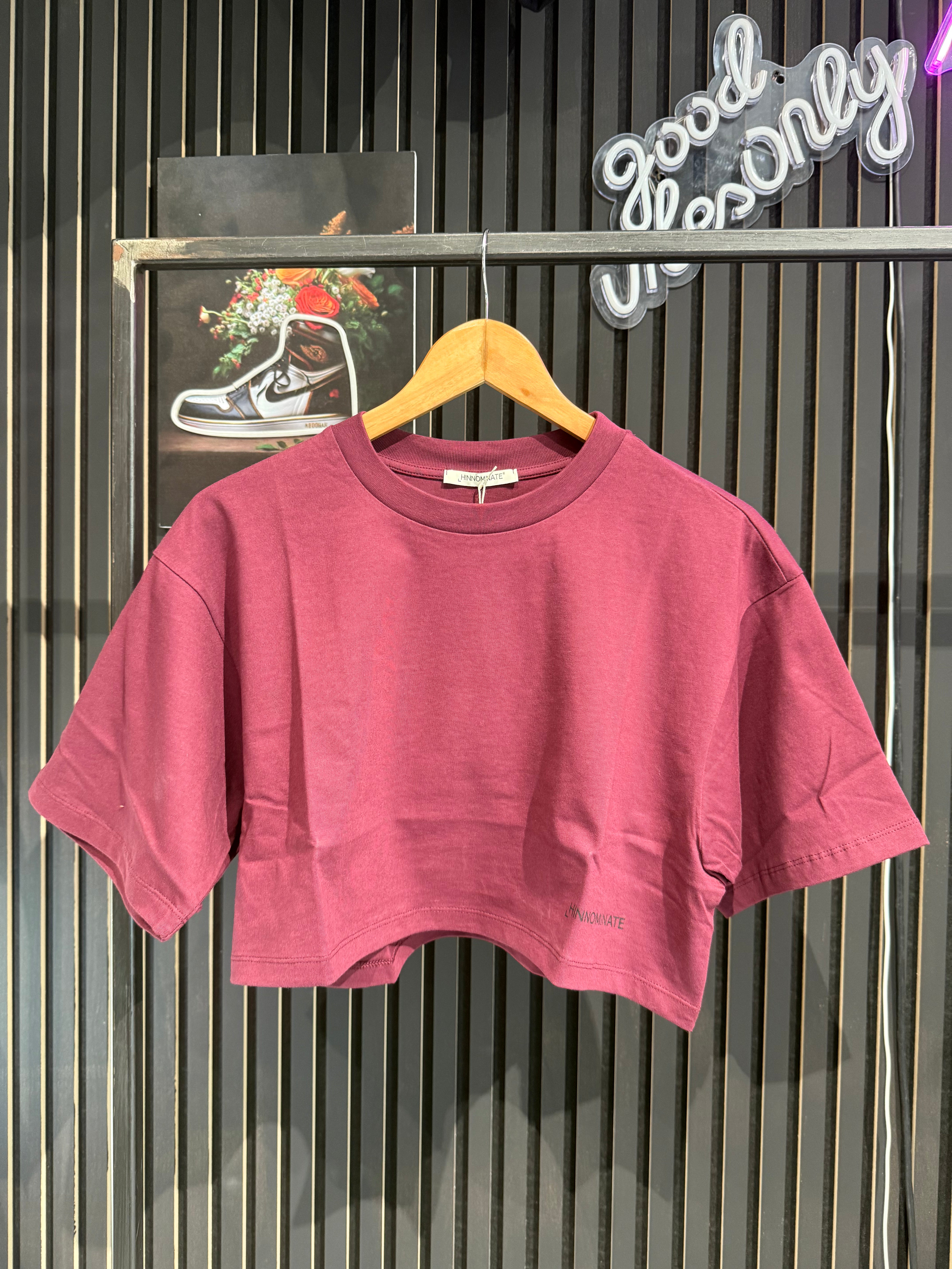 Crop Top maniche corte bordeaux HINNOMINATE
