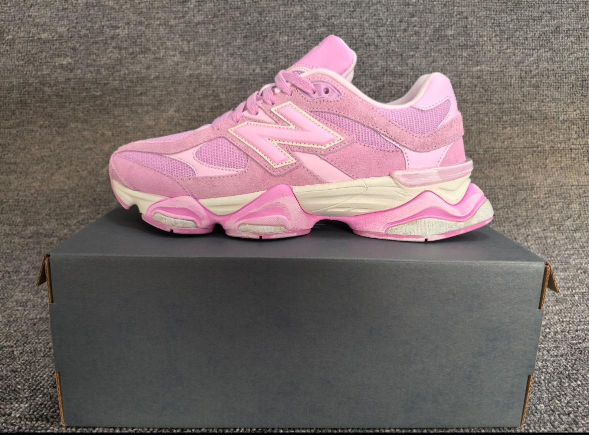 New Balance 9060 Pink