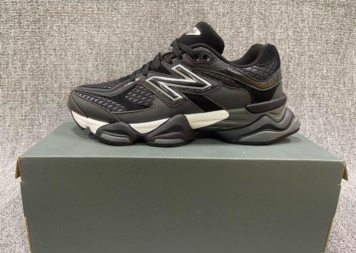 New Balance 9060 Nero/Bianco