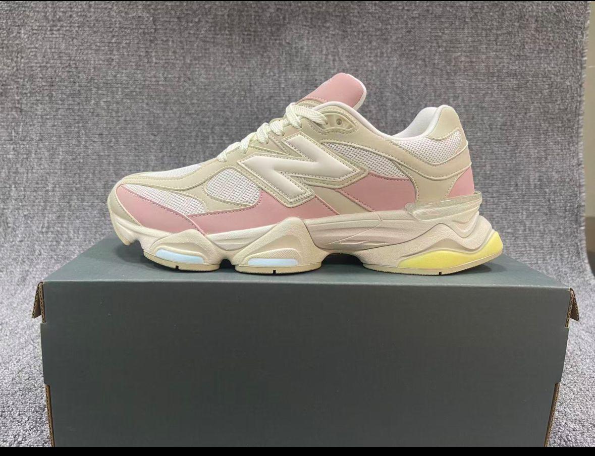 New Balance 9060 Beige/Rosa