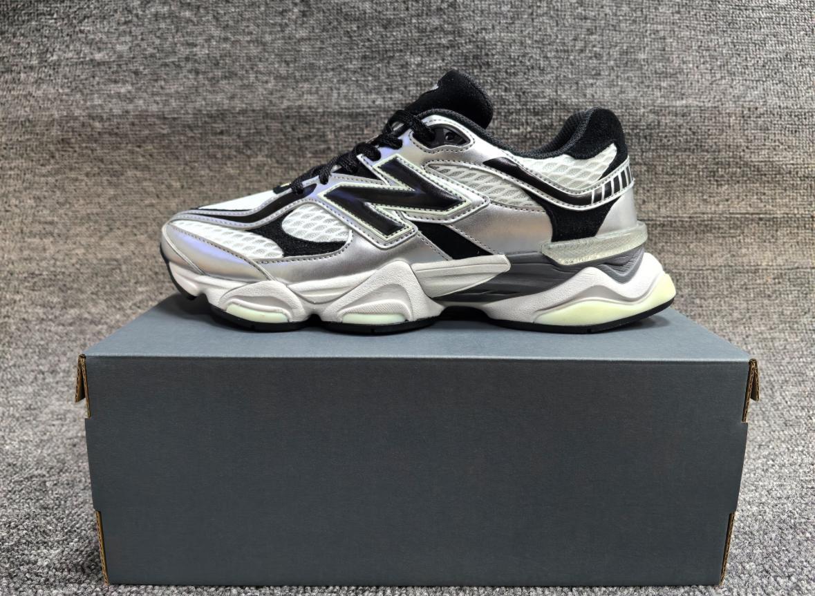 New Balance 9060 Silver/Black Lucide