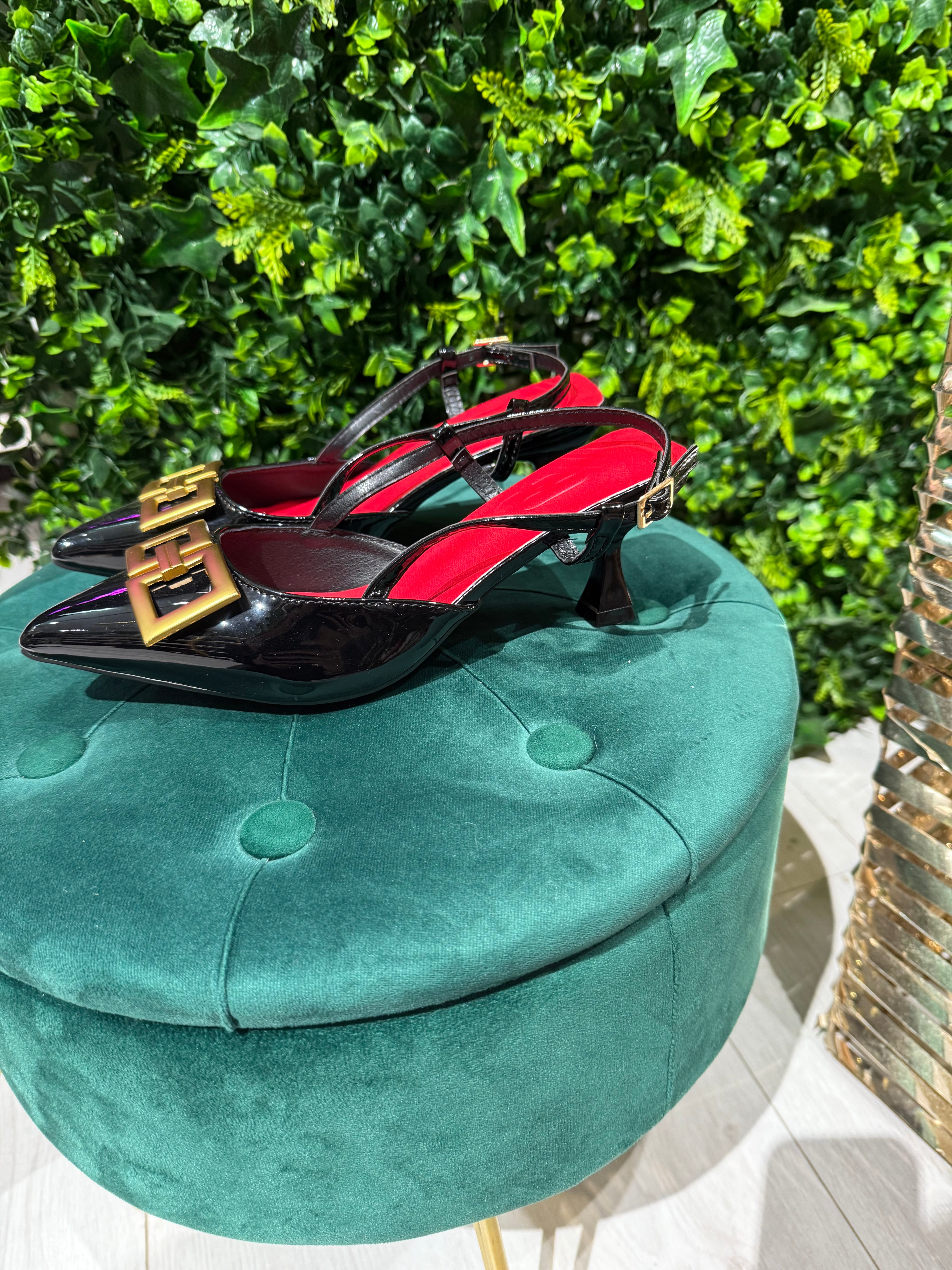 Slingback Nera Con Fibbia