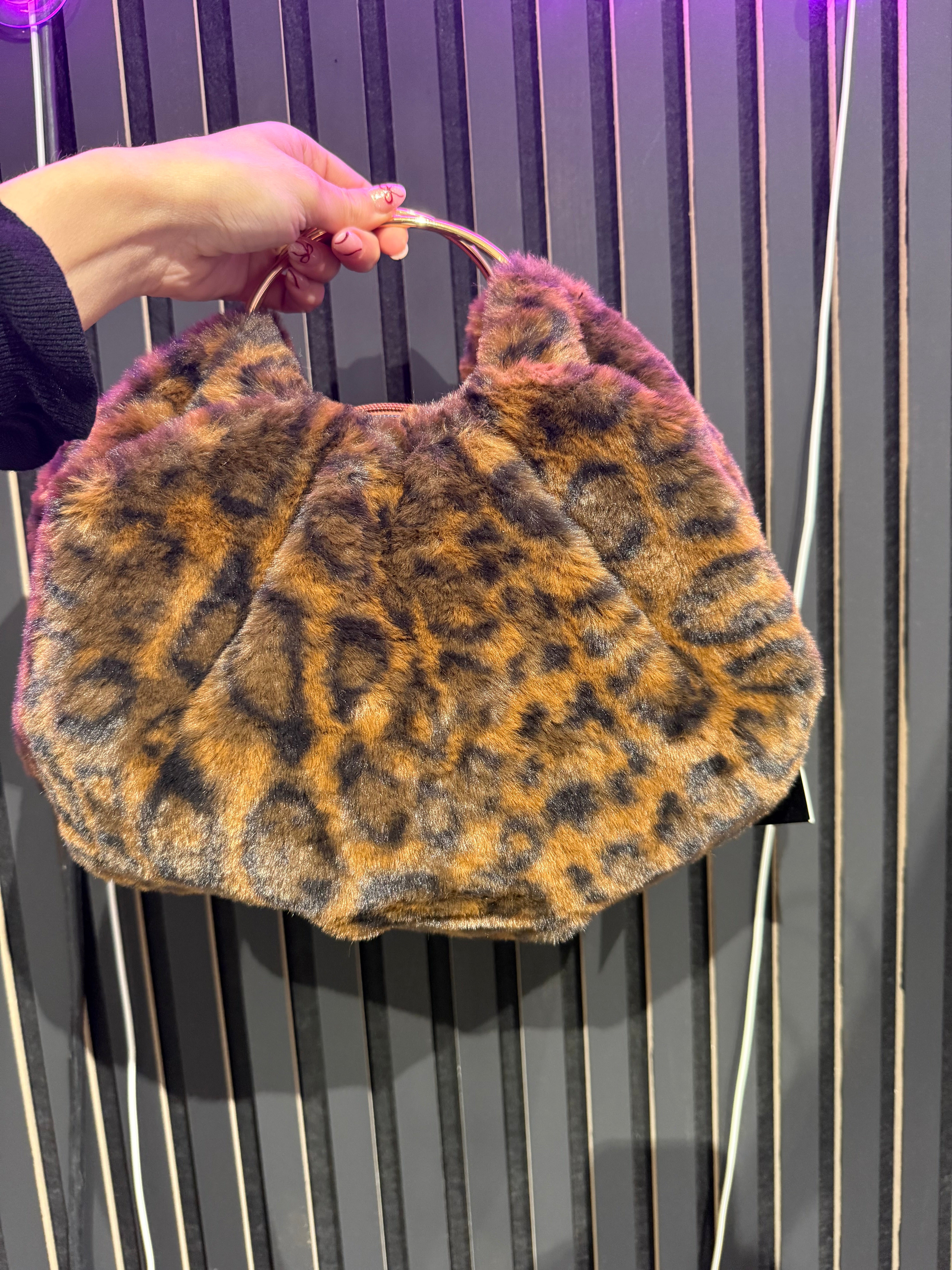 Borsa Leopardata Con Pelo