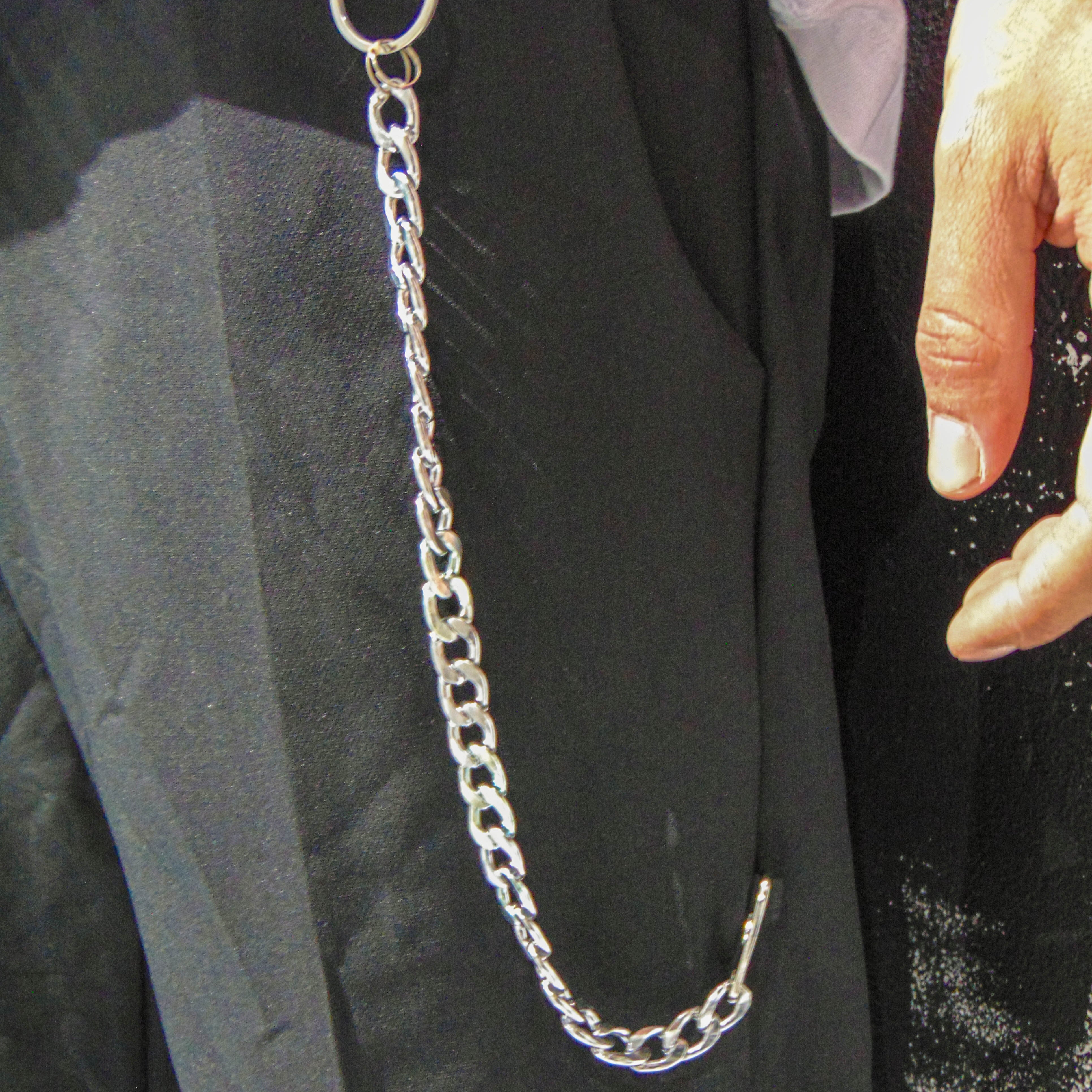 Pantalone Elegante con Catena