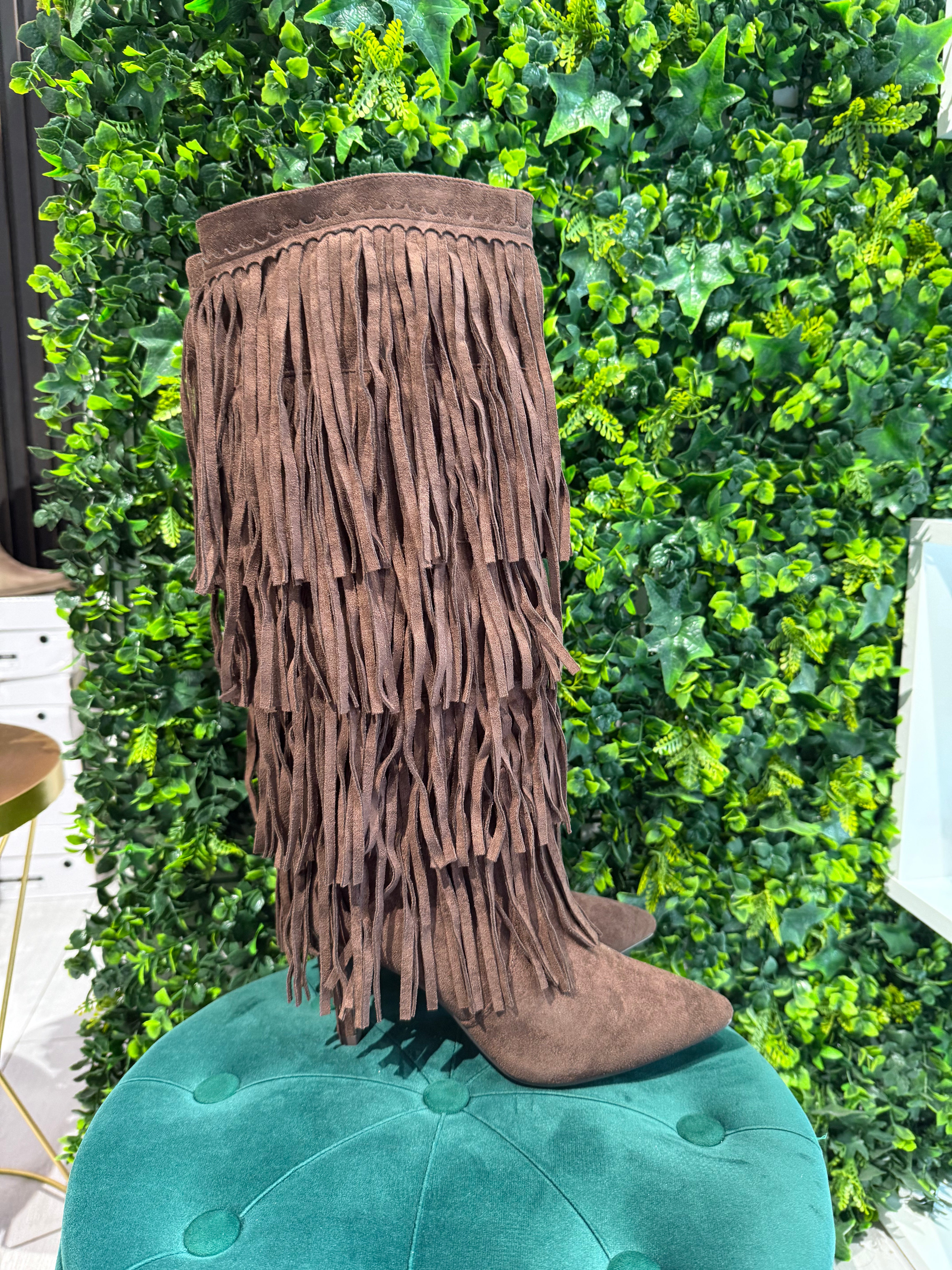 Stivale Marrone Con Frange