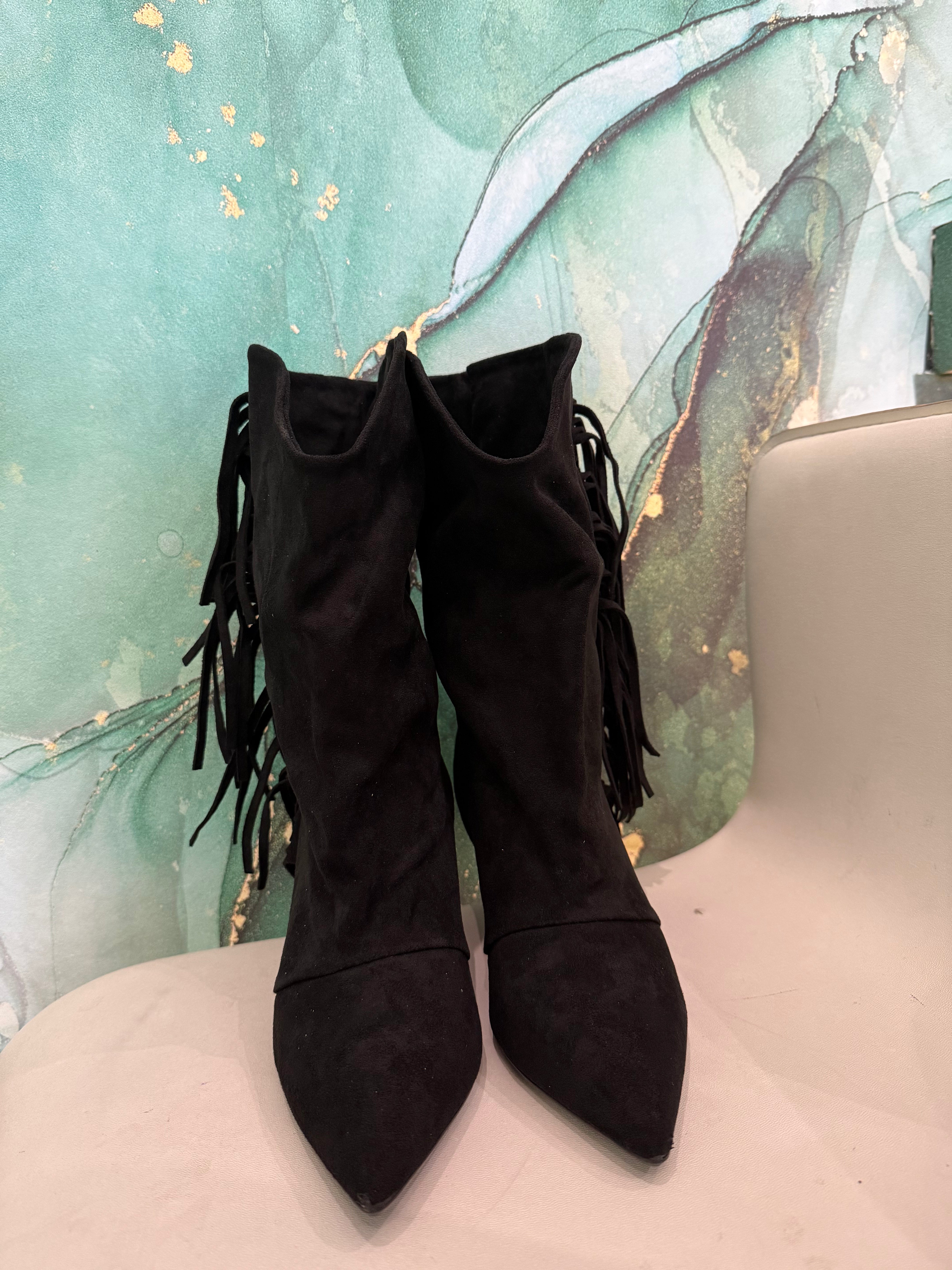 Stivale In Camoscio Con Frange